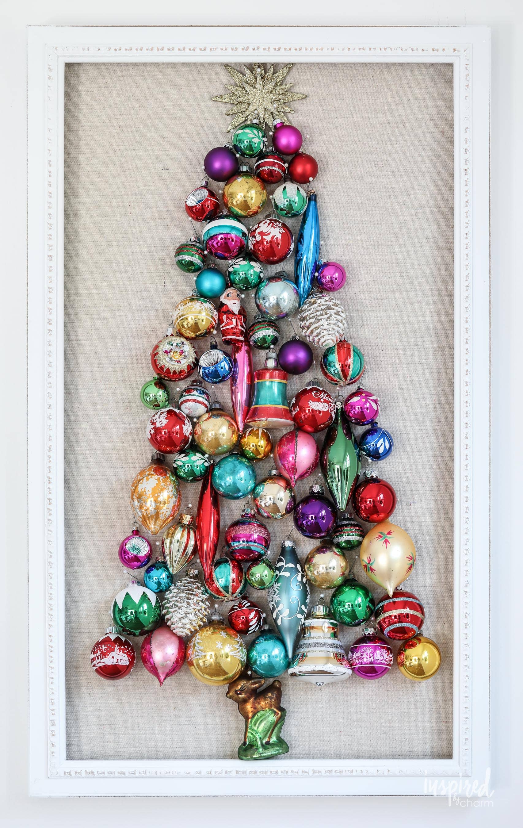 DIY Vintage Ornament Wall Decor Tree - Christmas Craft Idea